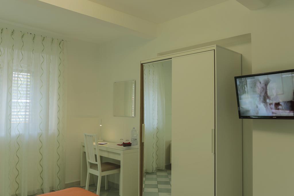 B&B Porta Della Sicilia メッシーナ エクステリア 写真